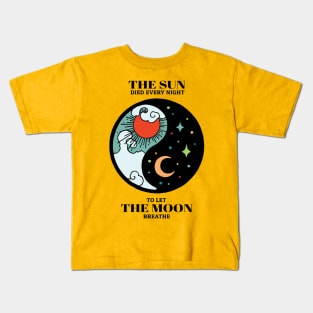 Vintage Yin Yang Day and Night Kids T-Shirt